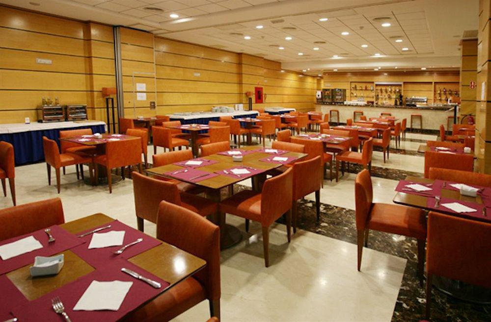 Aparthotel Albufera Alfafar Étterem fotó
